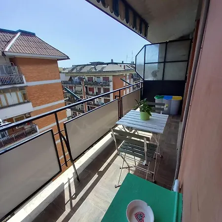 アパート La Mia Casetta A Porta Furba ローマ